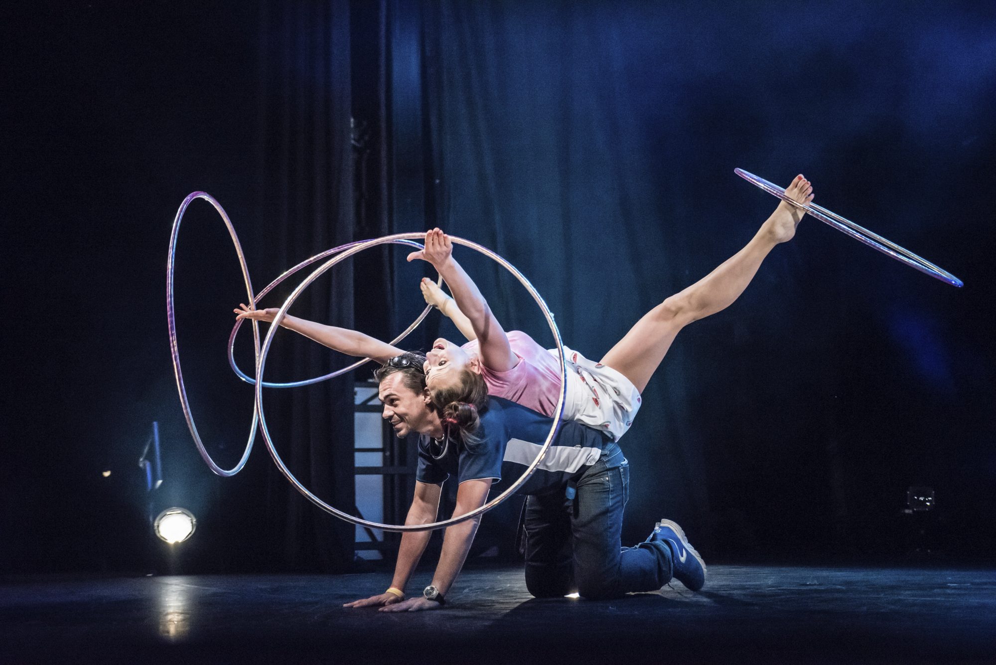 Le spectacle «L'Heure magique» du Cirque Éloize.