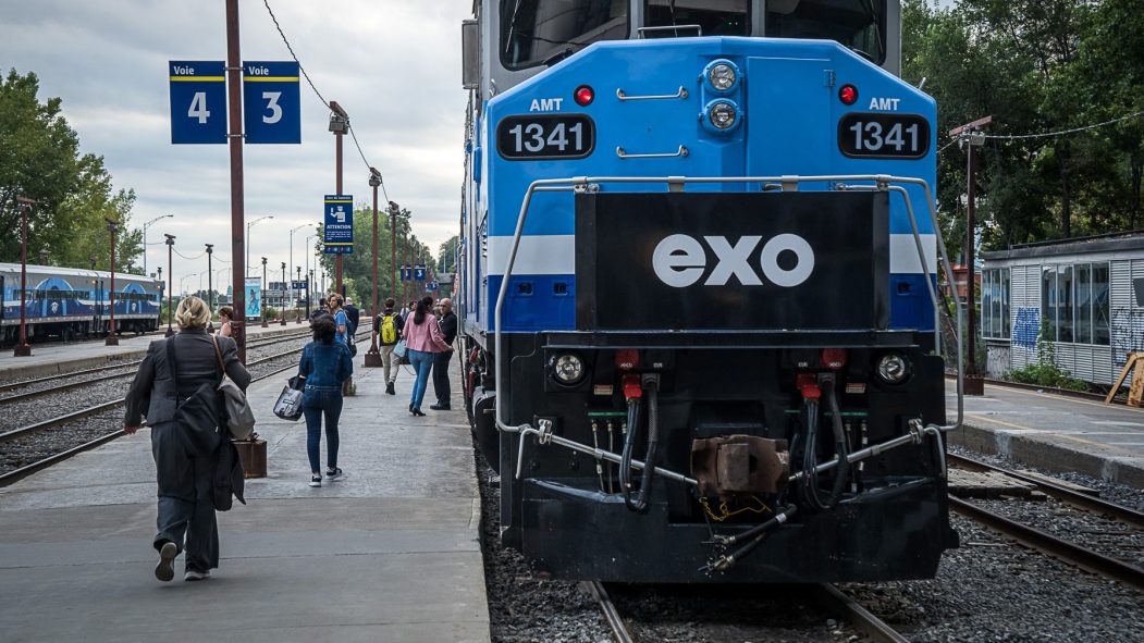 Un train de banlieue