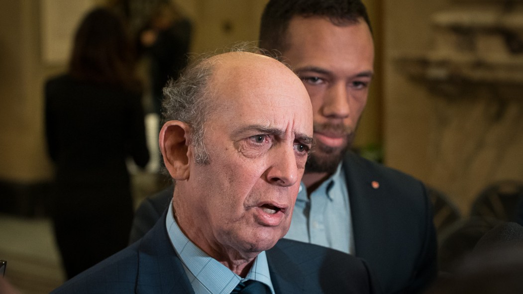 Marvin Rotrand fait partie des plaignants qui exigent une révision de la carte électorale