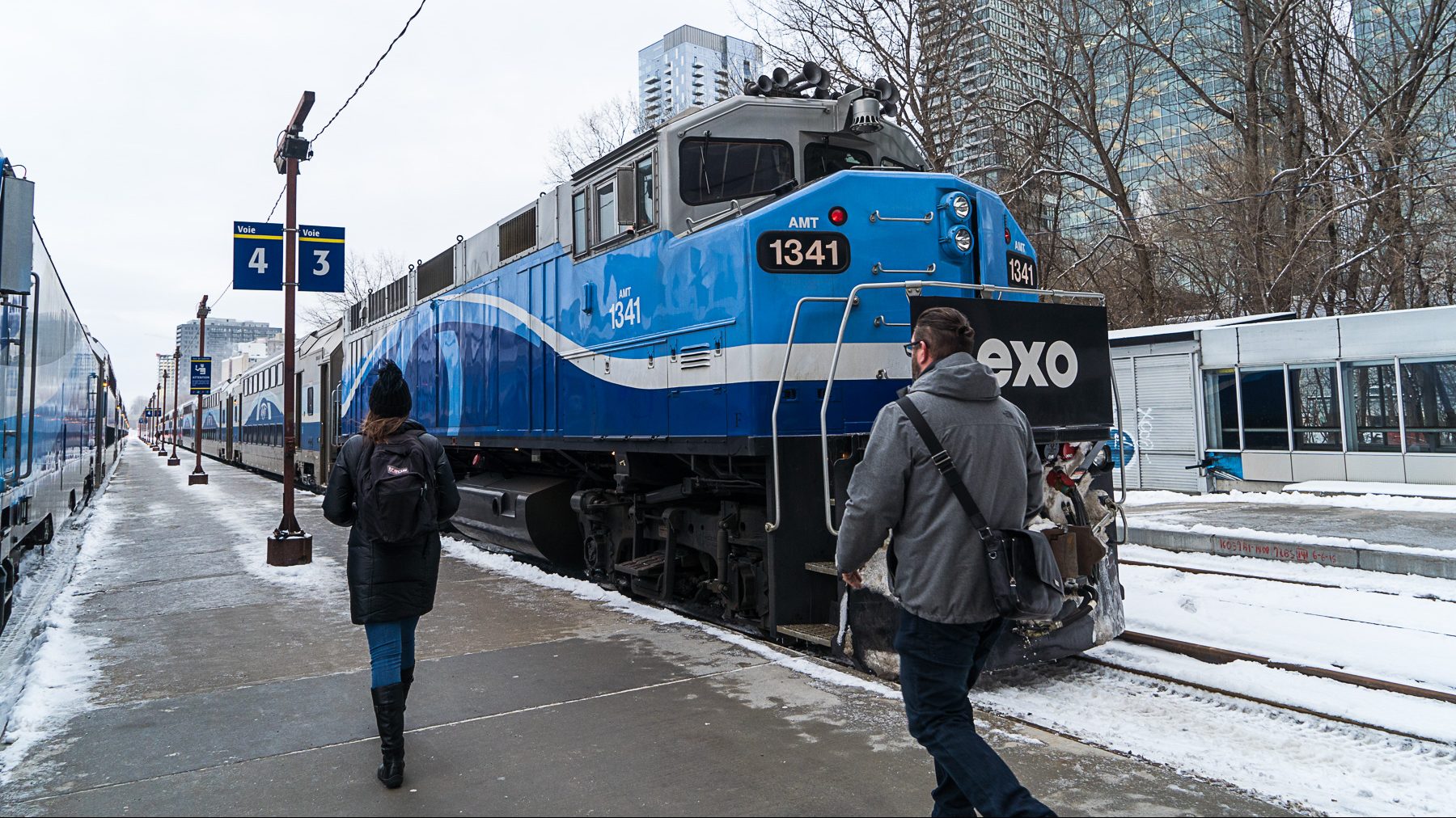 REM train de banlieue exo