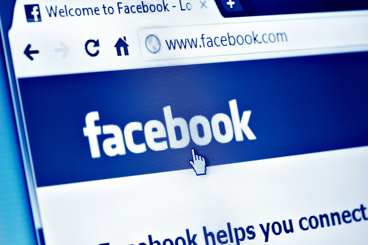 vie privée facebook titres de presse publicités