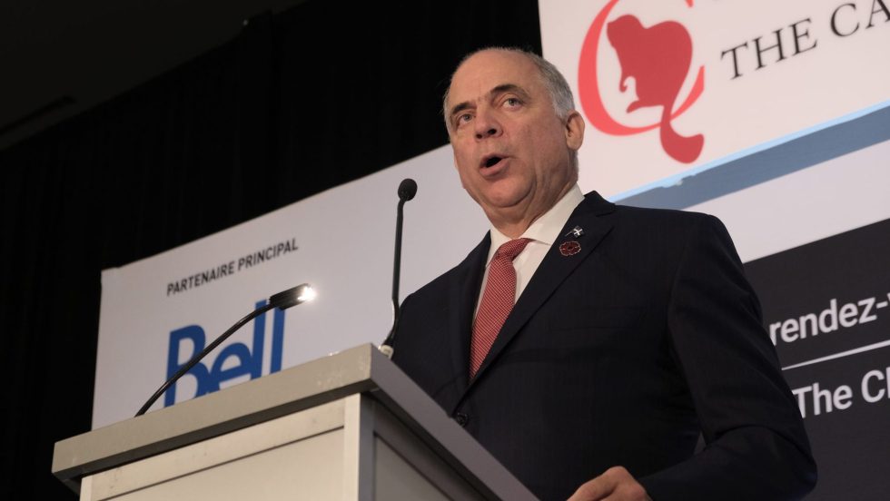 Pierre Fitzgibbon, le ministre de l'Économie, lors d'un discours devant le Cercle Canadien de Montréal.