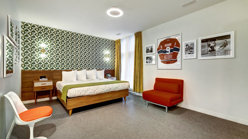 Chambre en l'honneur de l'équipe les Canadiens à l'hôtel UVille.
