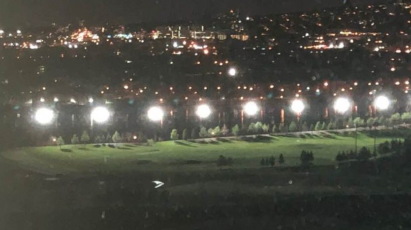 Les luminaires du Golf Exécutif Montréal.