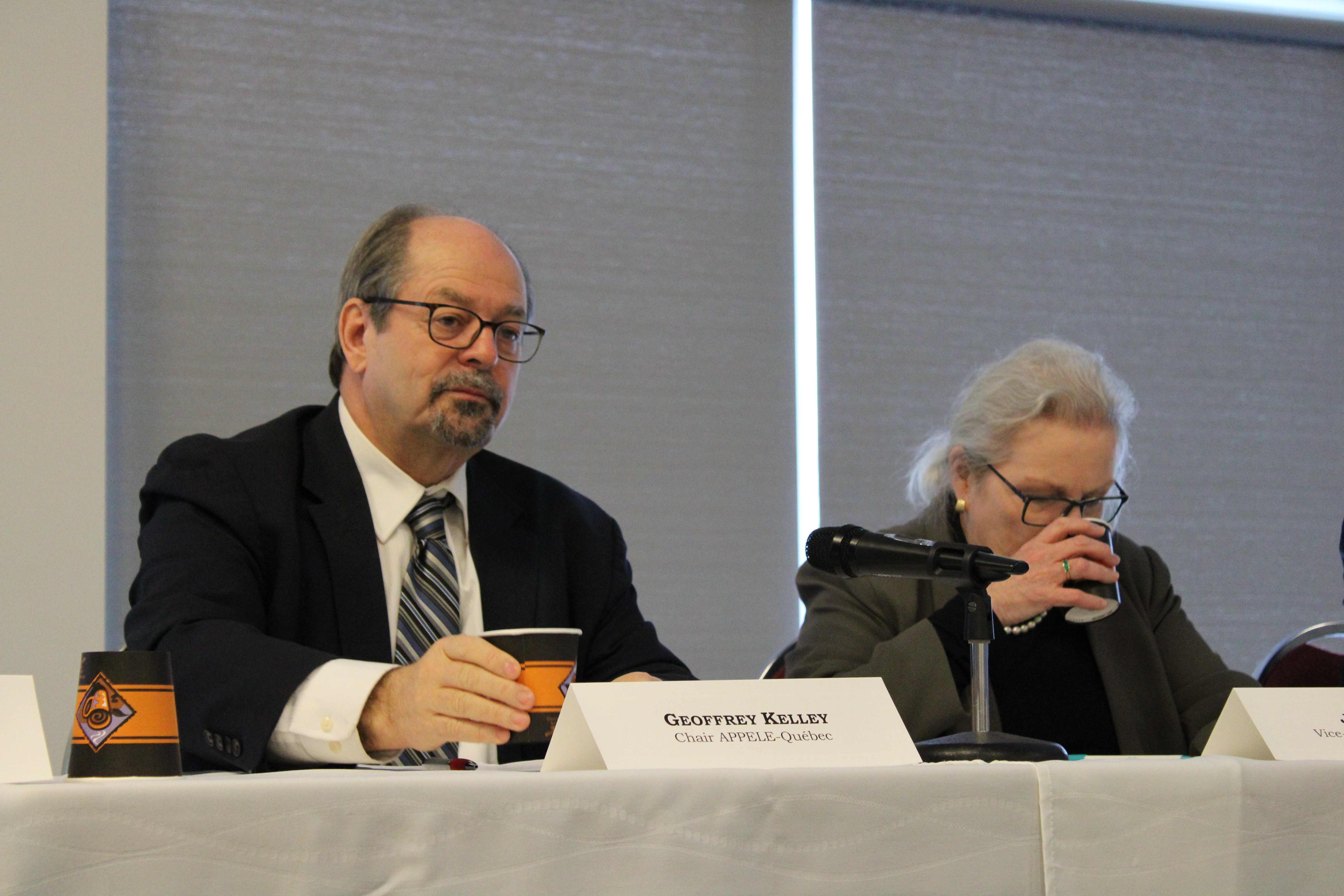 Geoffrey Kelley et Joan Fraser projet de loi 40