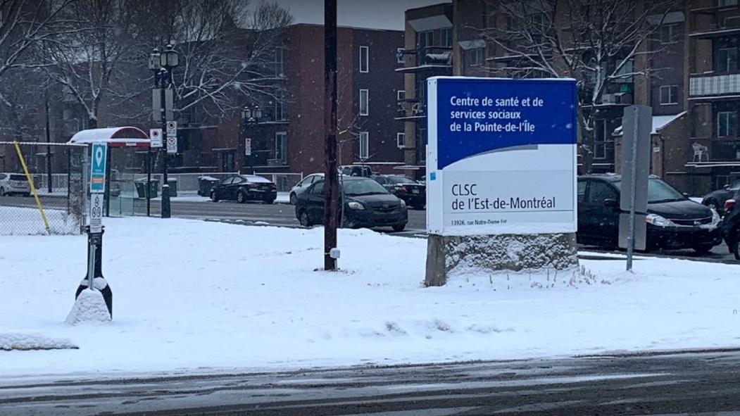 Une personne présentant des symptômes similaires à ceux du COVID-19 a subi des tests au CLSC de l’Est-de-Montréal, à Pointe-aux-Trembles.