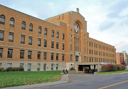 Coronavirus : 5 cas au CHSLD Notre-Dame-de-la-Merci, à Bordeaux.