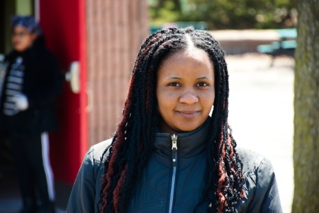 Félicha Gédéon encadre les bénévoles sur place.