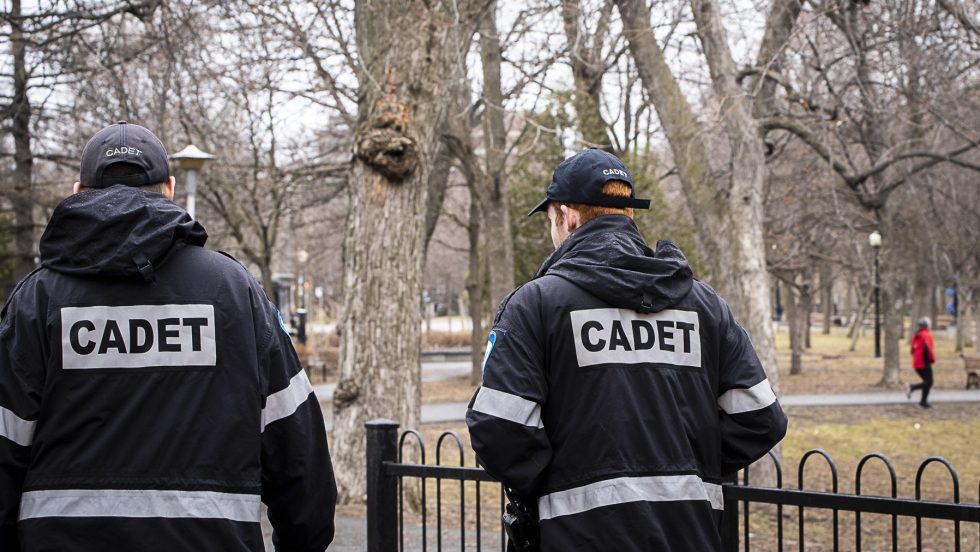 police coronavirus parc La Fontaine