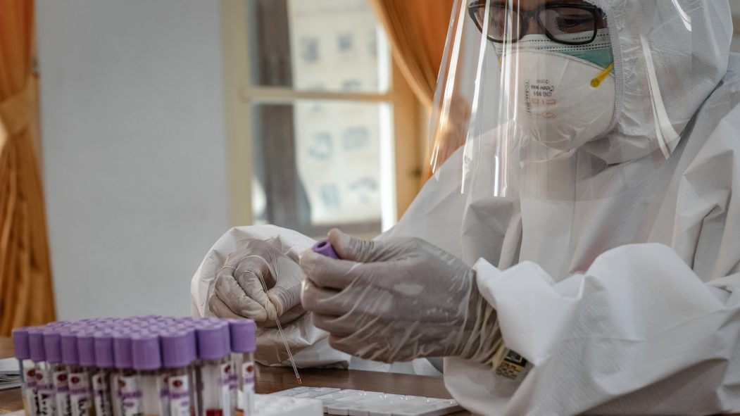 Coronavirus: près de 260 000 morts dans le monde