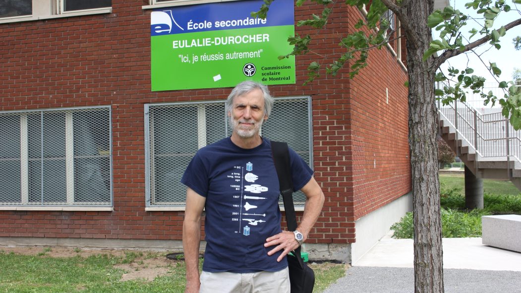 À l’école de formation générale des jeunes Eulalie-Durocher, les élèves ont repris les apprentissages à distance depuis le 25 mai.Pierre Gauthier y enseigne les mathématiques.