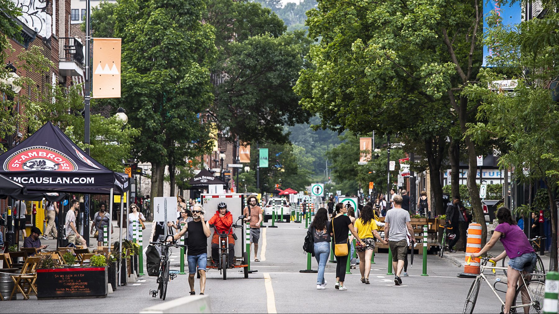 L'avenue Mont-Royal piétonisée.