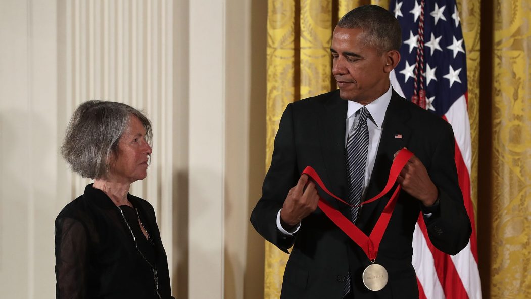 La poétesse américaine Louise Glück sacrée Prix Nobel de littérature