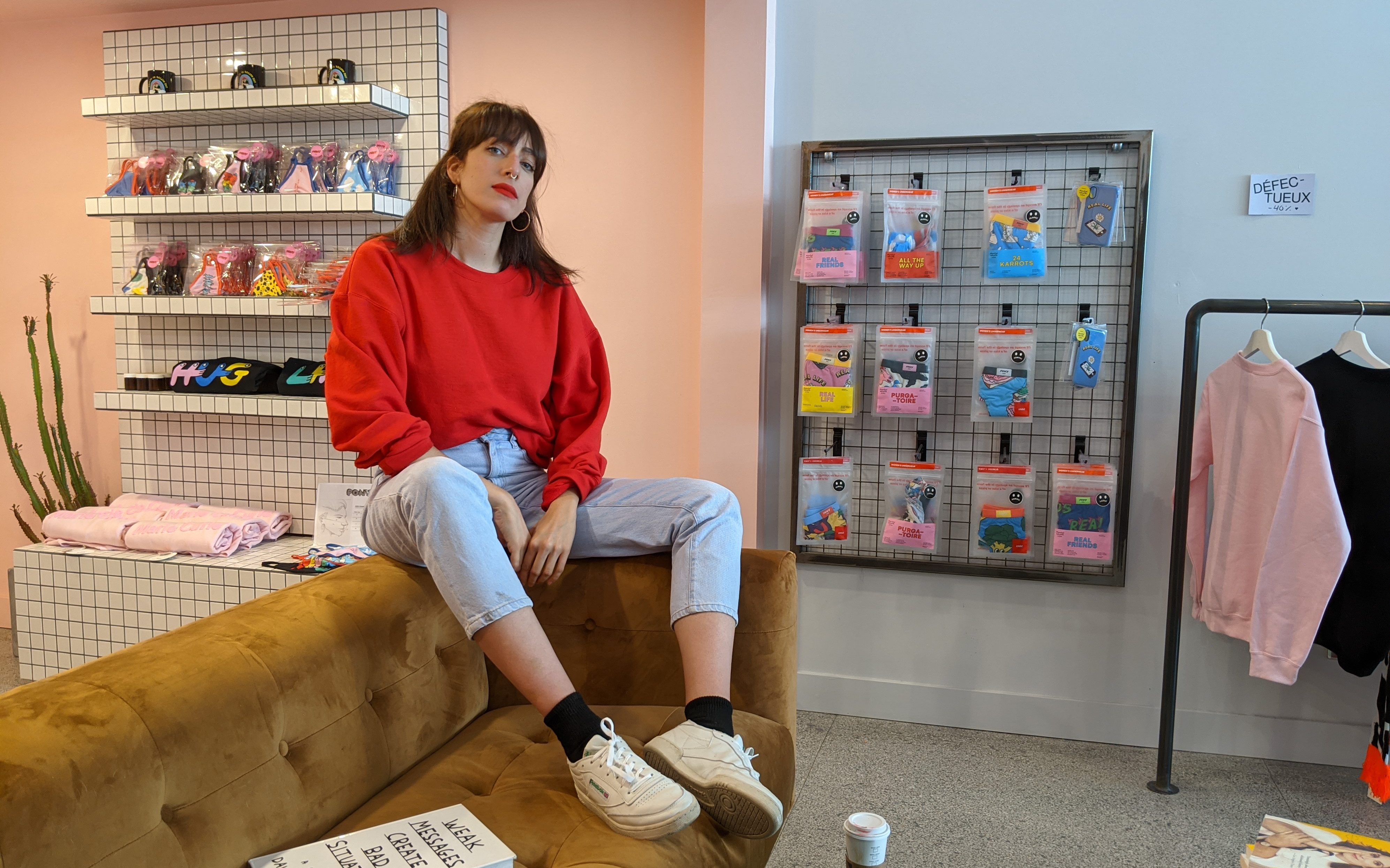 Pony Plaza St Hubert