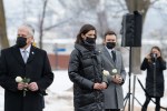 Le président de l'Assemblée nationale, François Paradis (à gauche), la vice-première ministre, Geneviève Guibault (au centre), et le chef du Parti québécois, Paul St-Pierre Plamondon (arrière-plan)