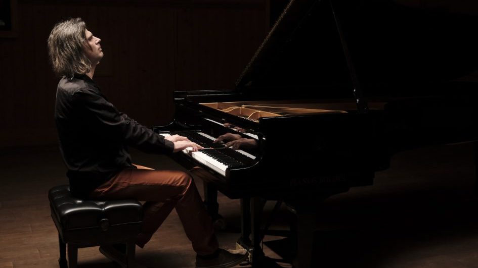 Serhiy Salov.