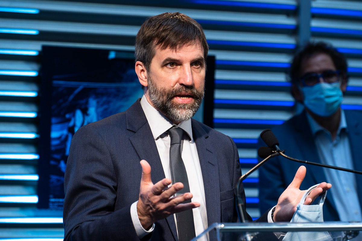 Steven Guilbeault, ministre fédéral de l'Environnement, lors d'un point de presse.