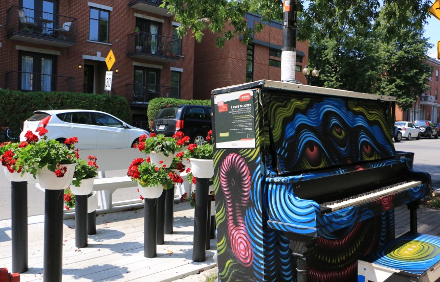 pianos publics