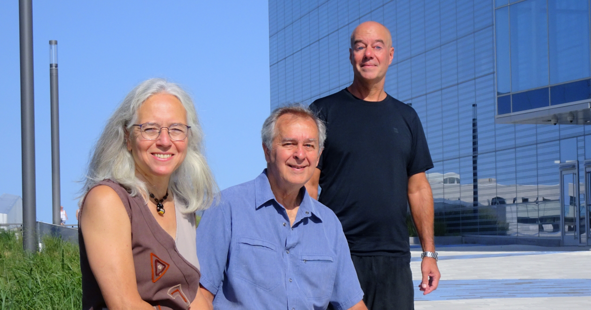 Céline Forget, Simon Latraverse et Jean-Marc Corbeil, les candidats du Parti Outremont..