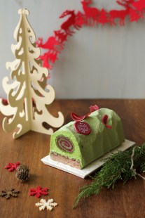 La Bûche Émeraude de la pâtisserie Fous Desserts.