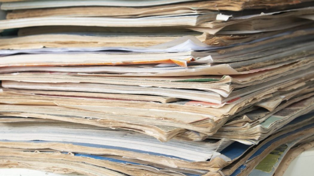 pile de vieux magazine