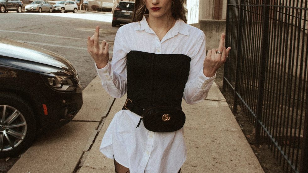 Le corset est de nouveau tendance.