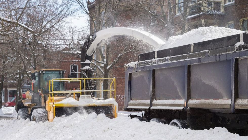 chargement de la neige