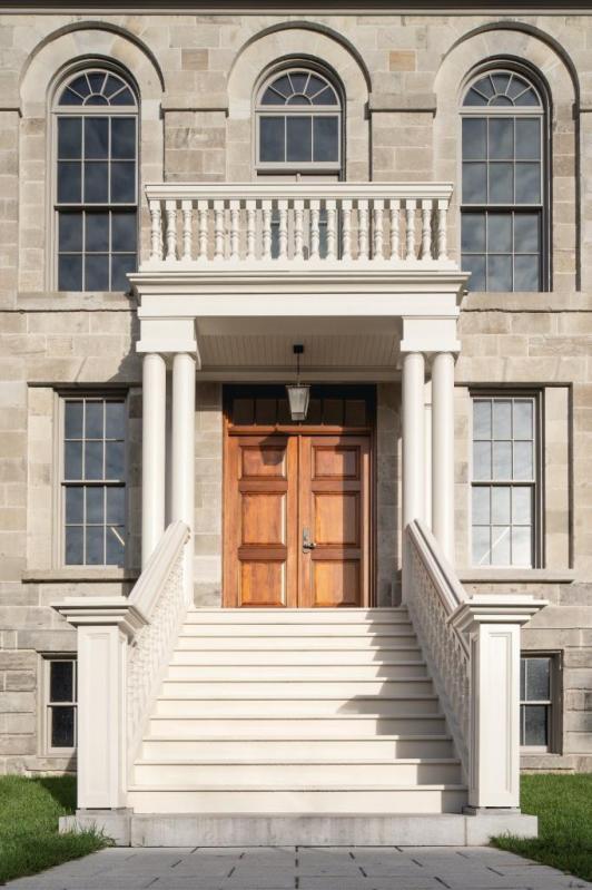 L'entrée de la Maison Louis-Hippolyte-La Fontaine.