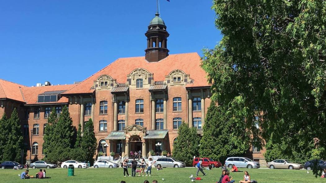 Le Collège John Abbott