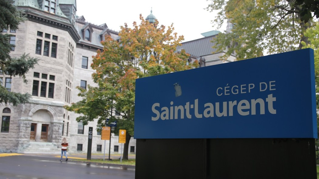 Le Cégep de Saint-Laurent.