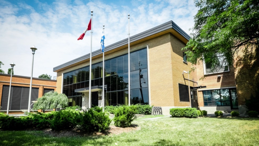 L'usine de production d'eau potable de la Ville de Pointe-Claire.