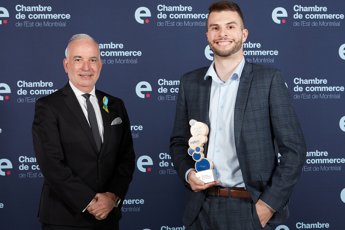 Les invités présents ont décerné le prix du public à Jean-Christophe Lambert, directeur de Recyclage Lithion, qui a obtenu deux autres prix ESTim.