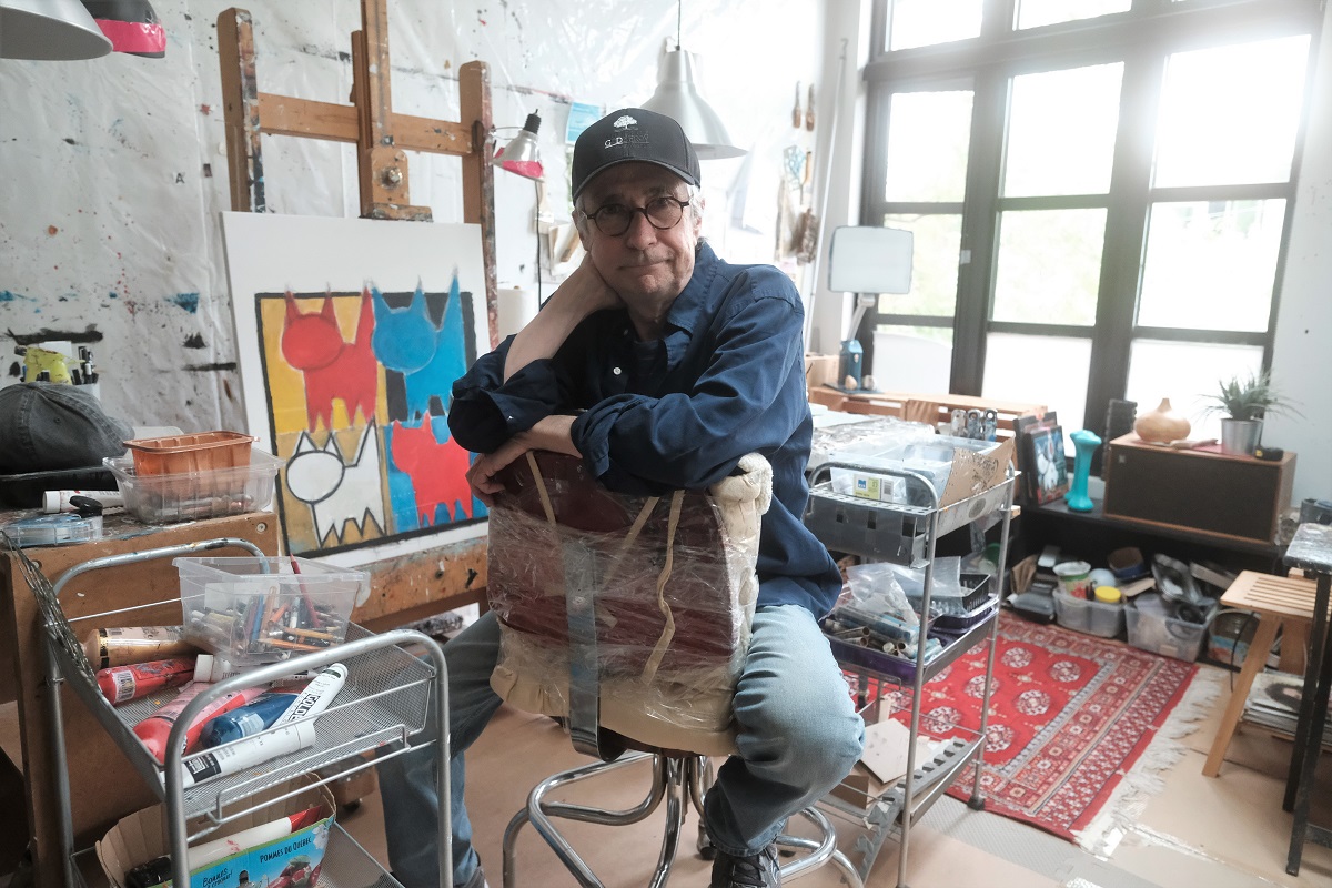Gérard Dansereau a élu domicile dans Ahuntsic, où il a installé son atelier de graphiste-peintre.