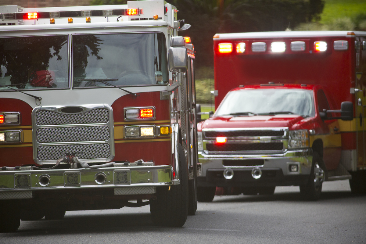 Des camions de pompiers.