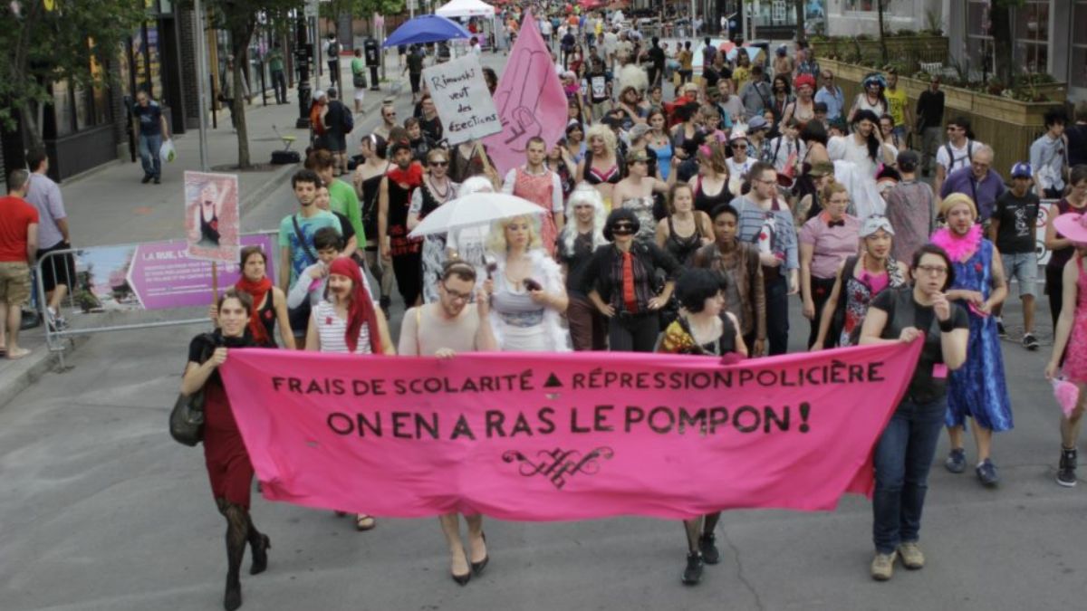 Manifestation du P!nk Bloc lors du Printemps érable