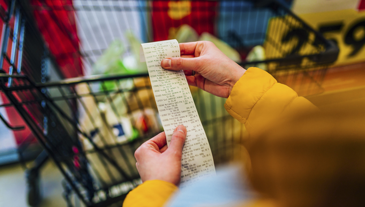 L'IRIS considère que la hausse des taux directeurs fait porter le poids de l'inflation sur les ménages.