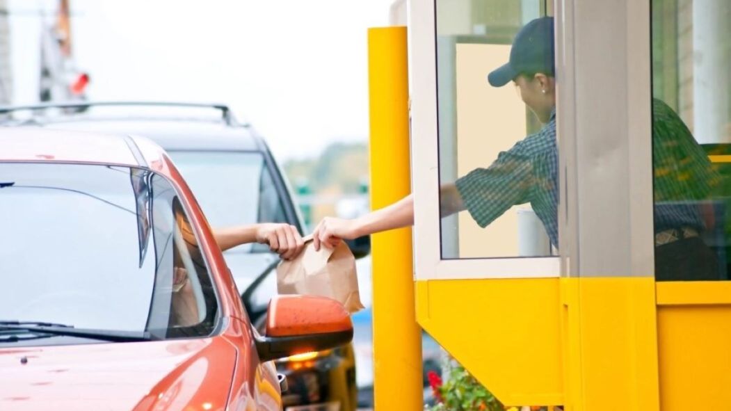 Service à l'auto