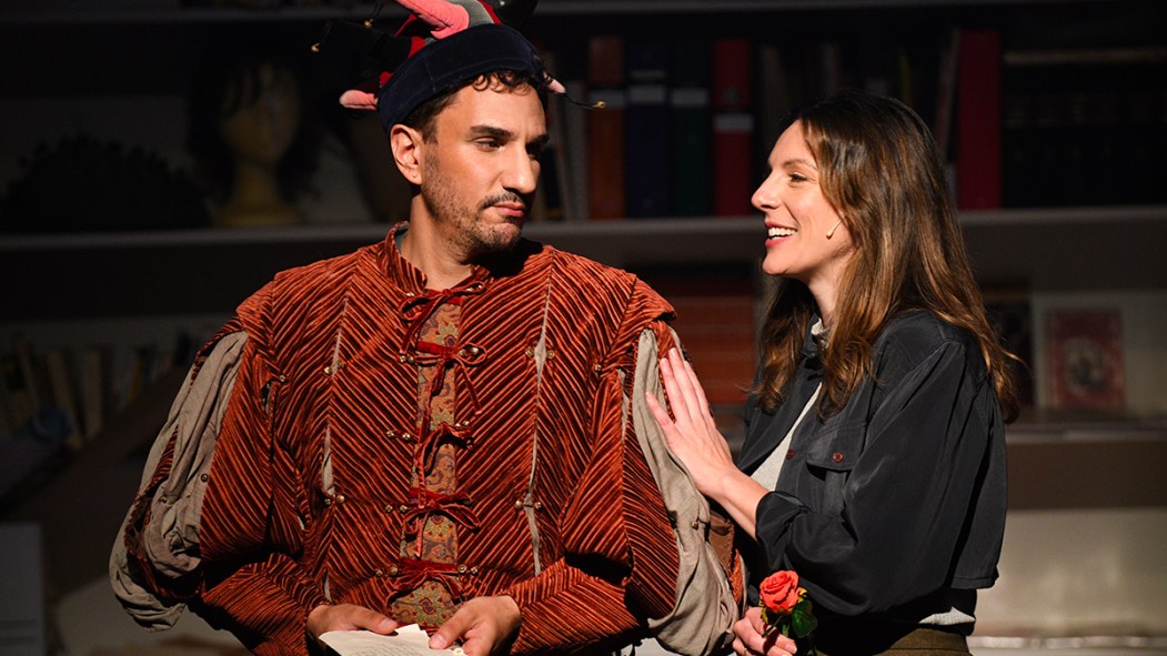 Laurence Dauphinais et Antoine Yared dans Cyclorama.