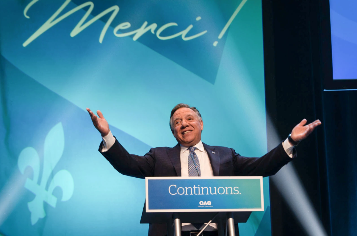 François Legault lors de son discours de victoire.