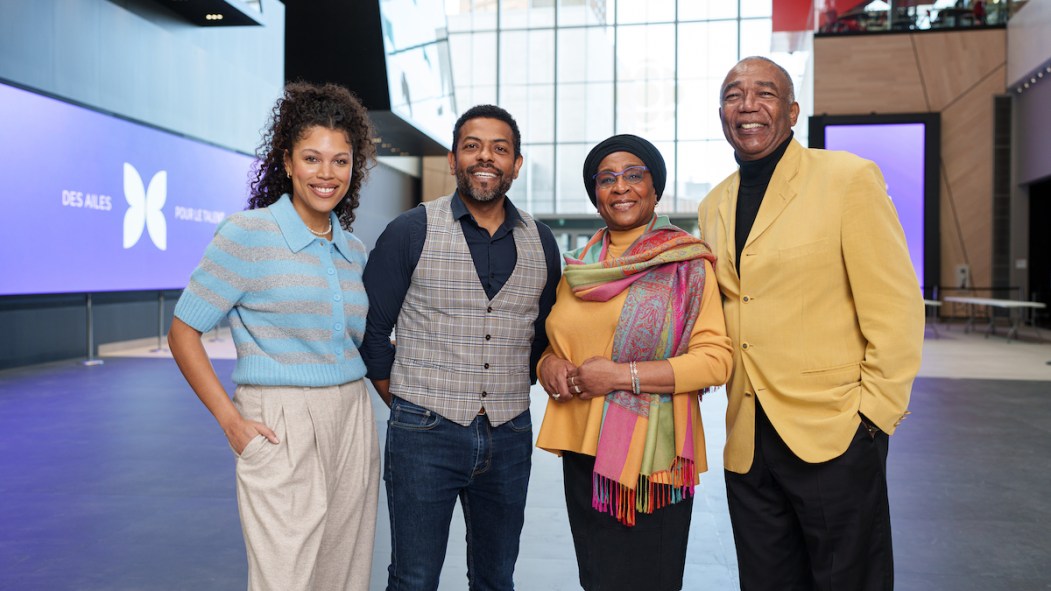 Catherine Souffront, Frédéric Pierre, Mireille Métellus et Fayolle Jean incarnent les protagonistes de la série « Lakay Nou », mettant en scène une famille québécoise d’origine haïtienne, qui verra le jour sur l’Extra de Tou.tv.